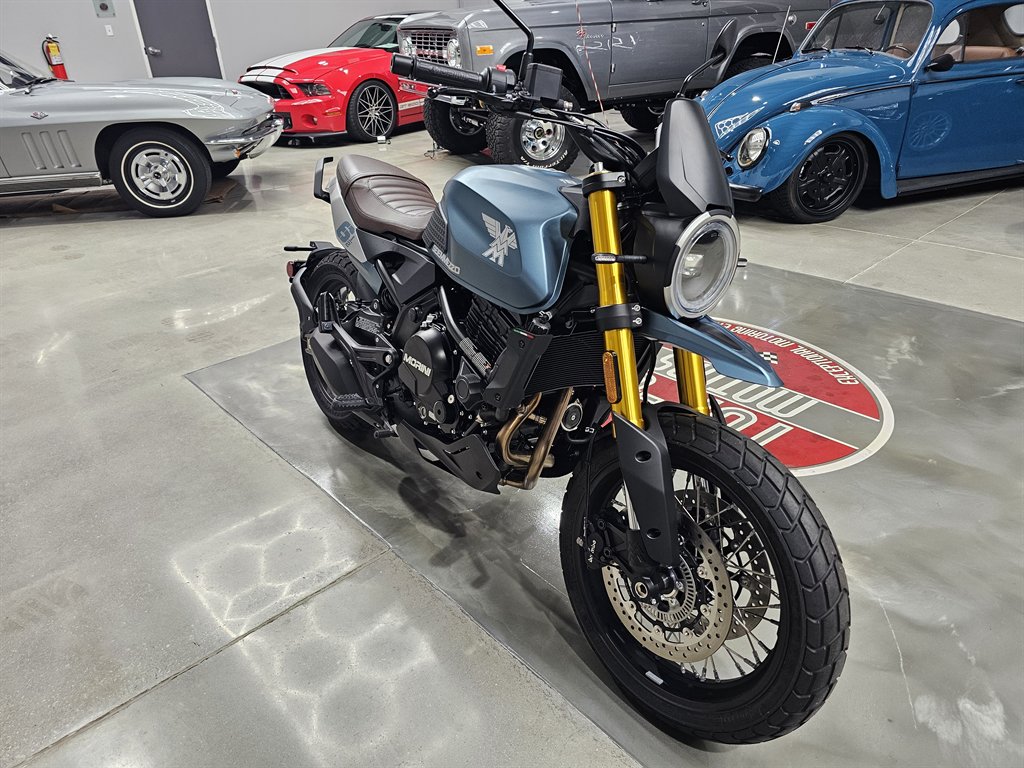 2023 Moto Morini Seiemmezzo - $4,750