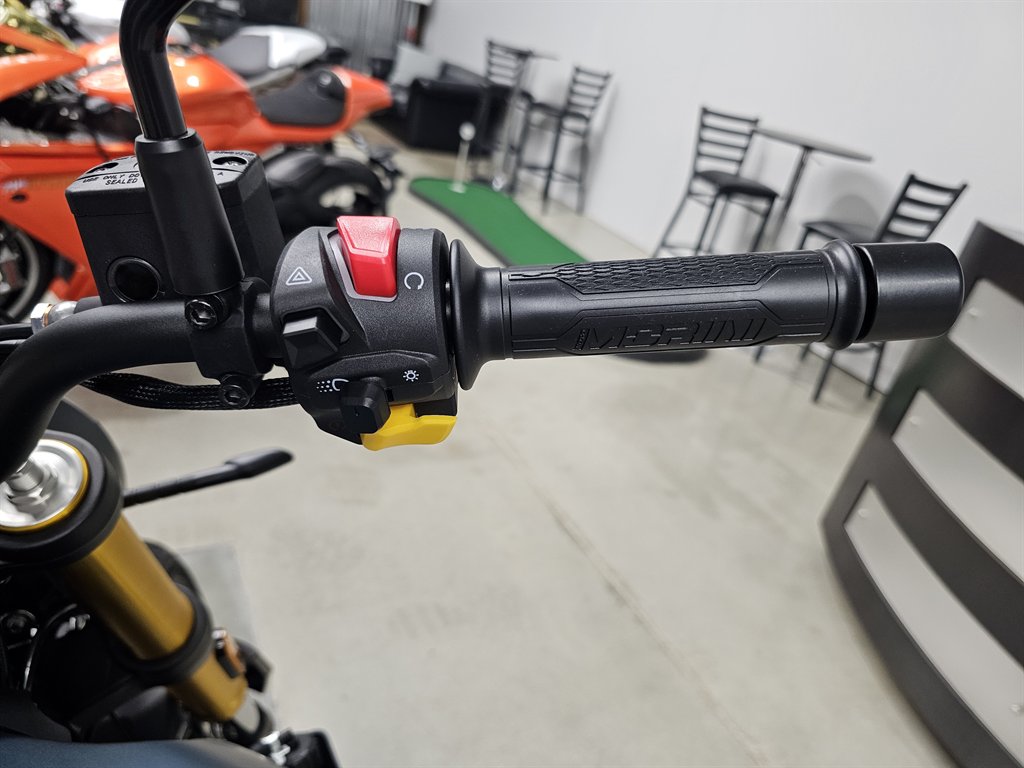 2023 Moto Morini Seiemmezzo - $4,750