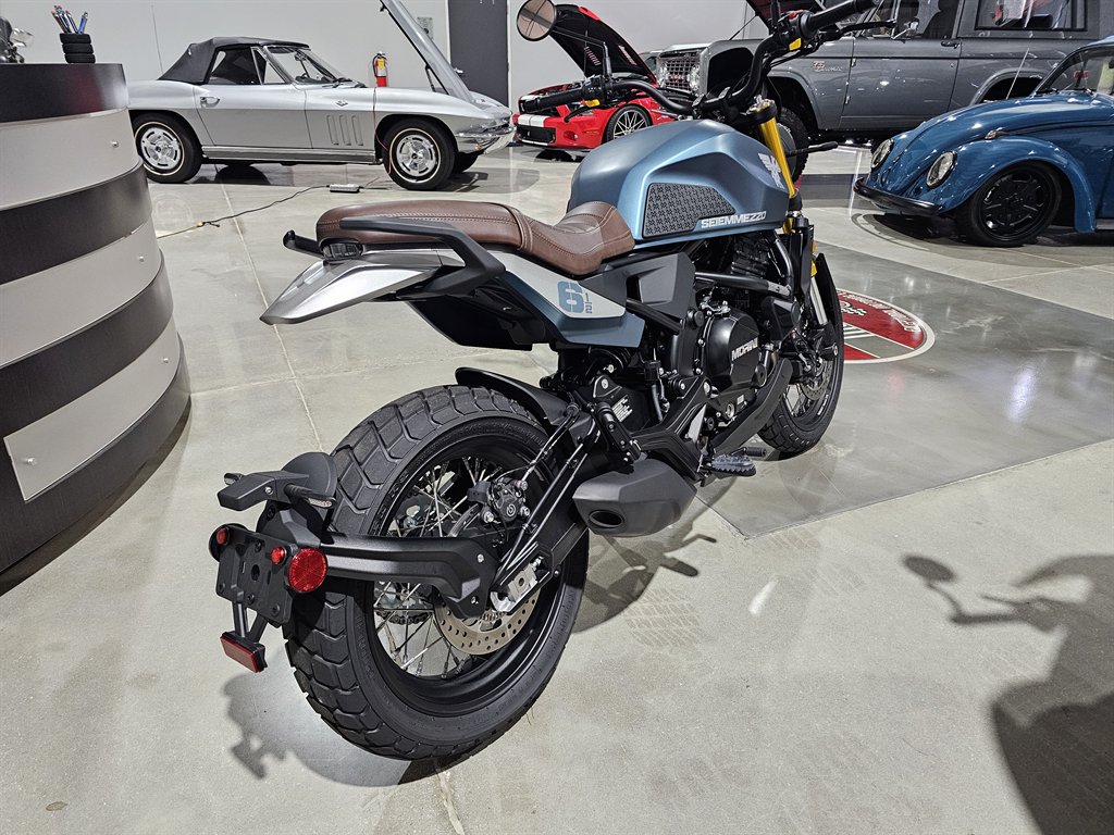 2023 Moto Morini Seiemmezzo - $4,750