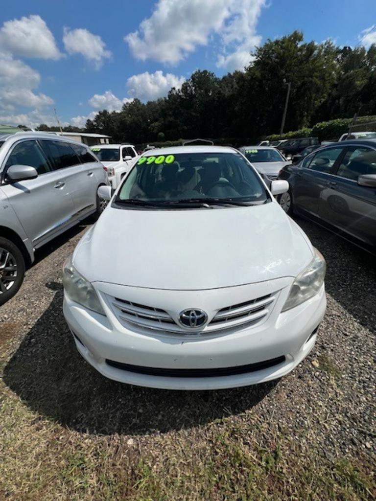 2013 Toyota Corolla L photo
