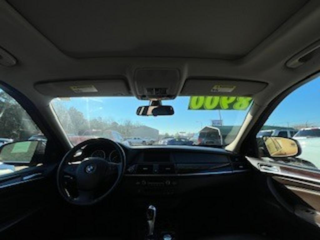 2009 BMW X5 xDrive48i photo