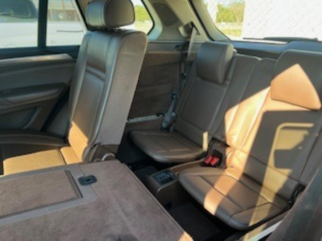 2009 BMW X5 xDrive48i photo