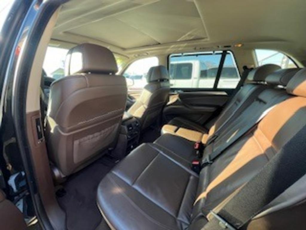 2009 BMW X5 xDrive48i photo