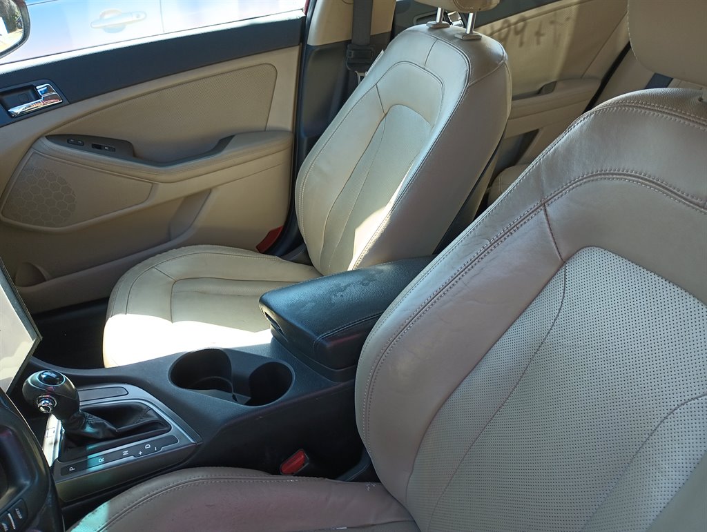 2011 Kia Optima EX photo
