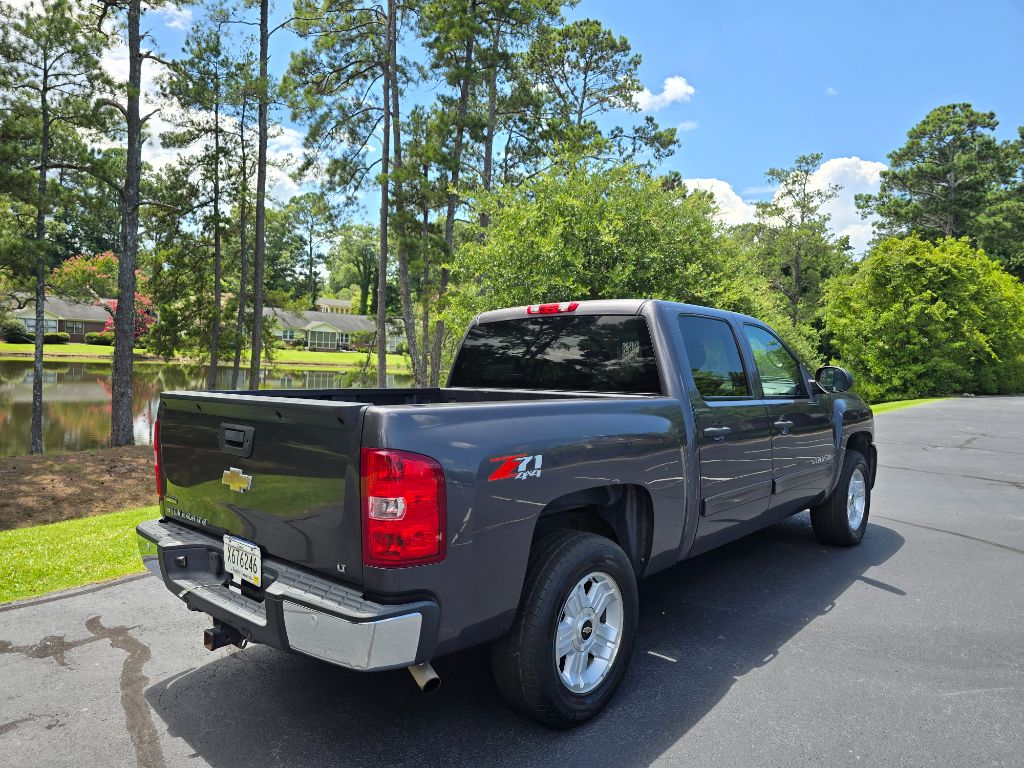 2011 Chevrolet Silverado 1500 - $11,900