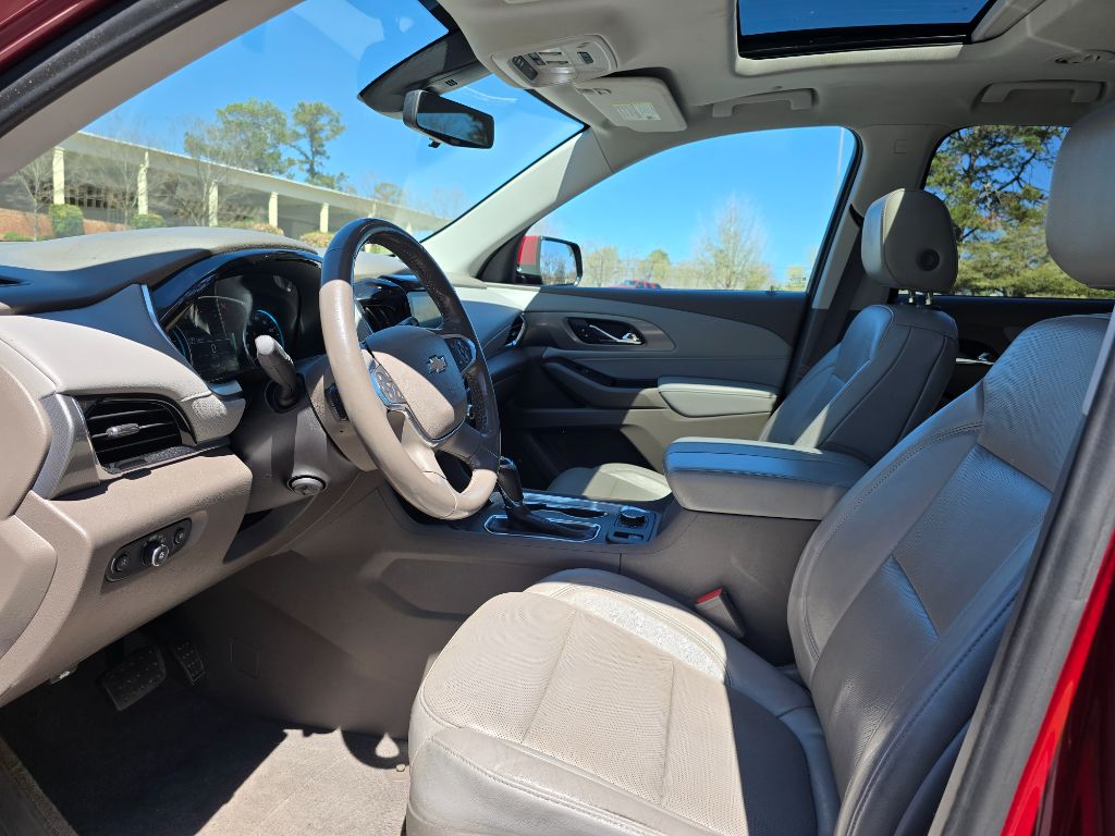 2018 Chevrolet Traverse Premier photo