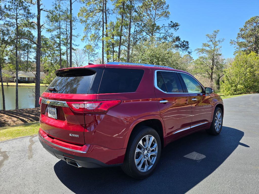 2018 Chevrolet Traverse Premier photo