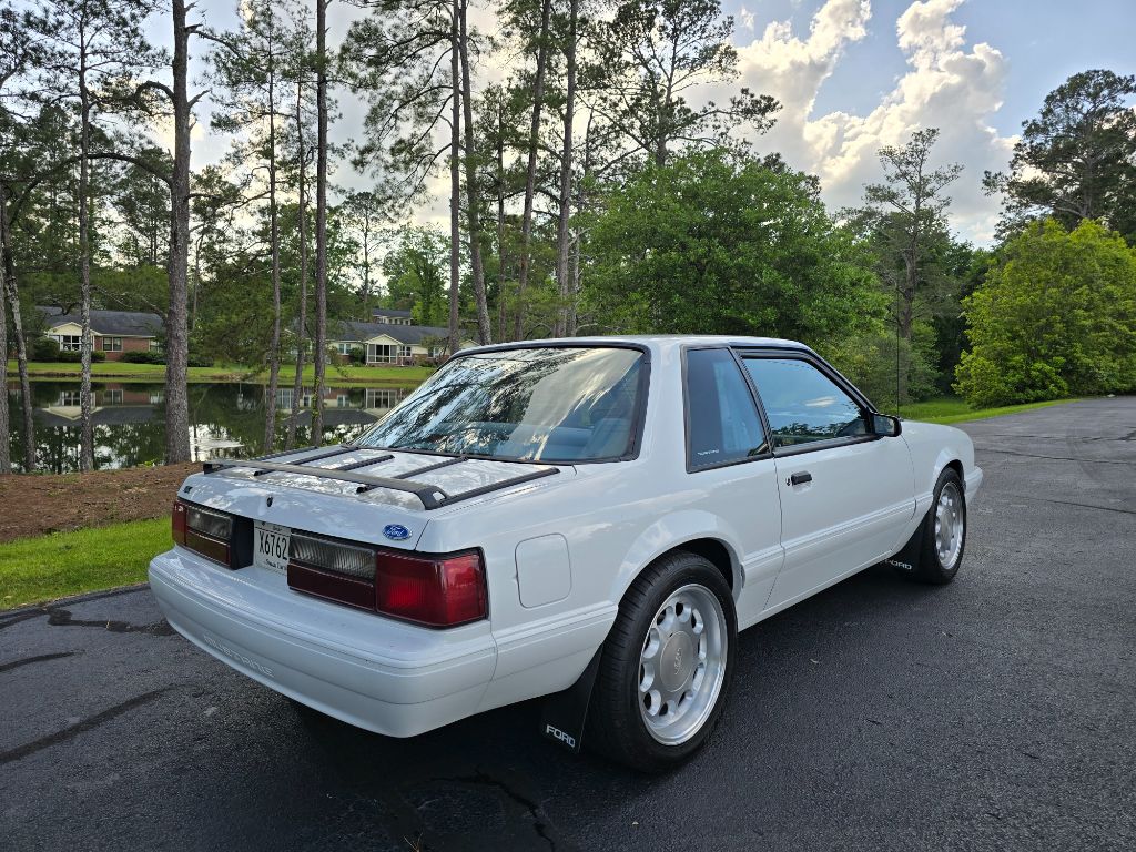 1992 Ford Mustang LX photo