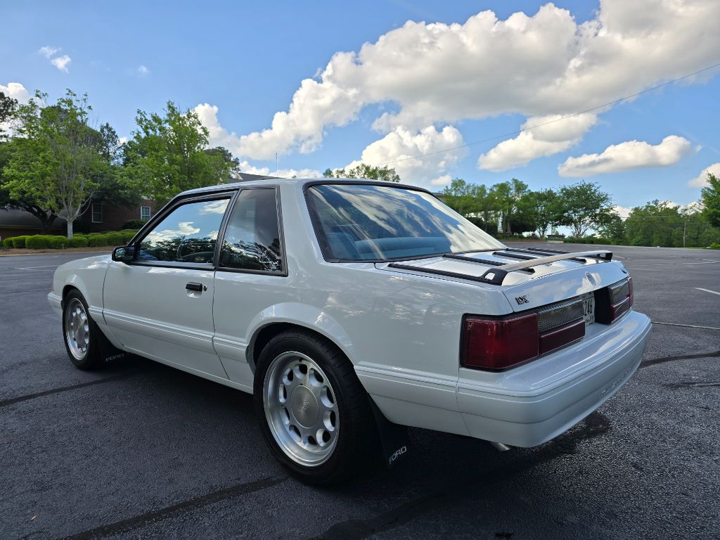 1992 Ford Mustang LX photo