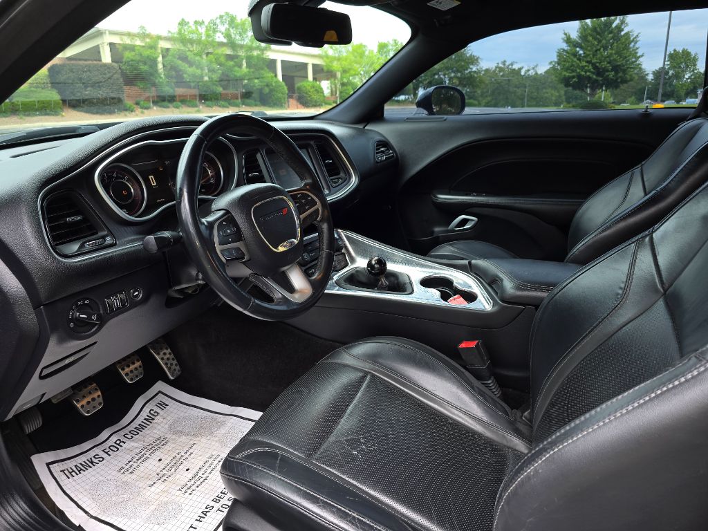 2015 Dodge Challenger R/T Plus photo