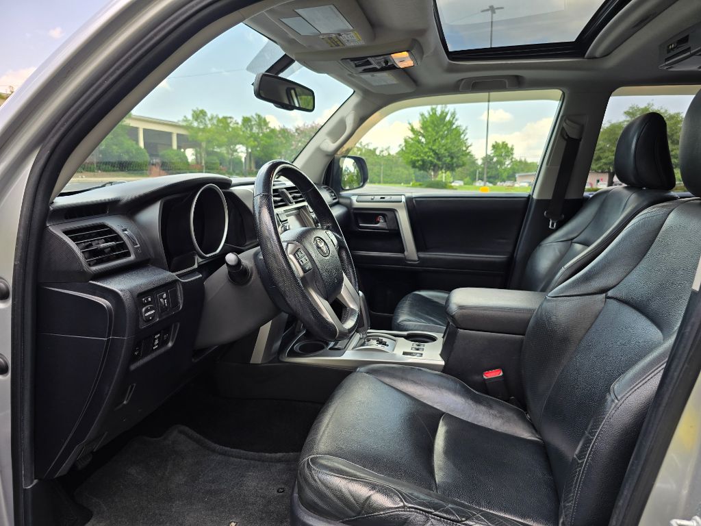 2010 Toyota 4Runner SR5 photo