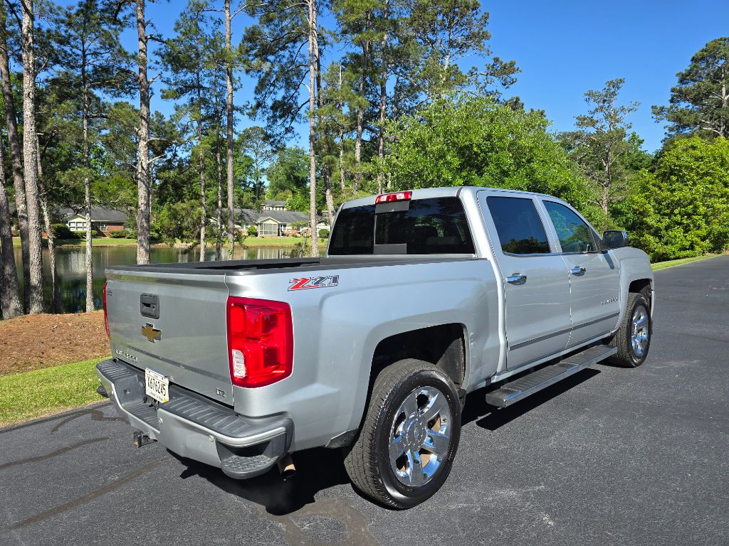 2017 Chevrolet Silverado - $18,900