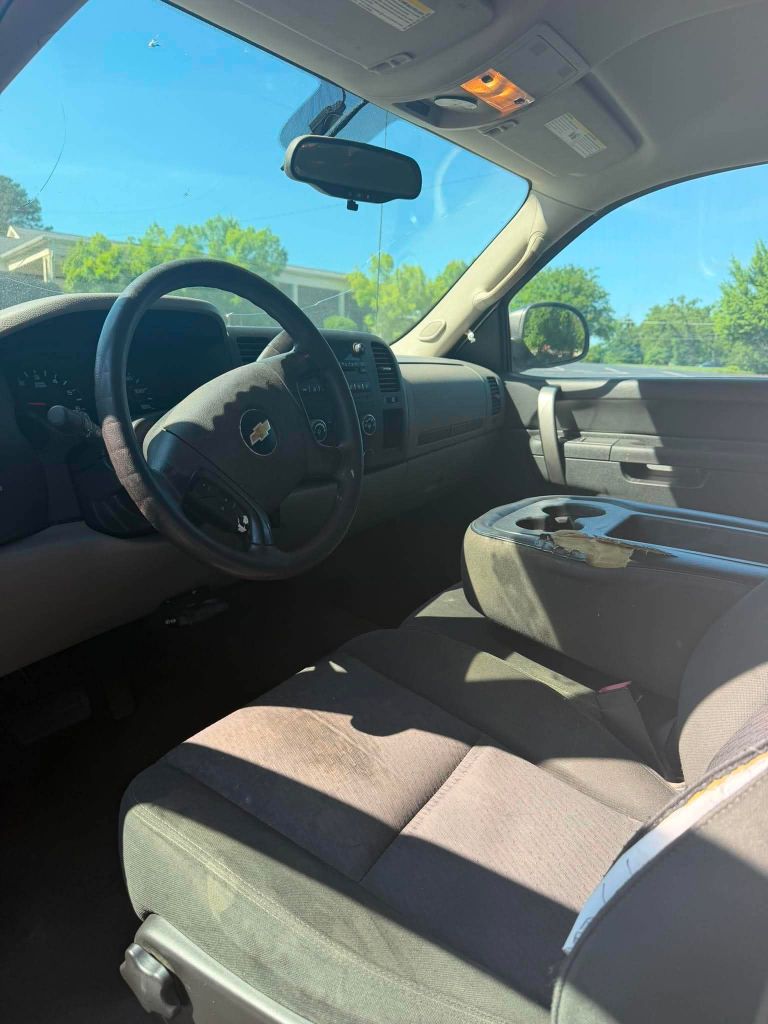 2012 Chevrolet Silverado - $6,900