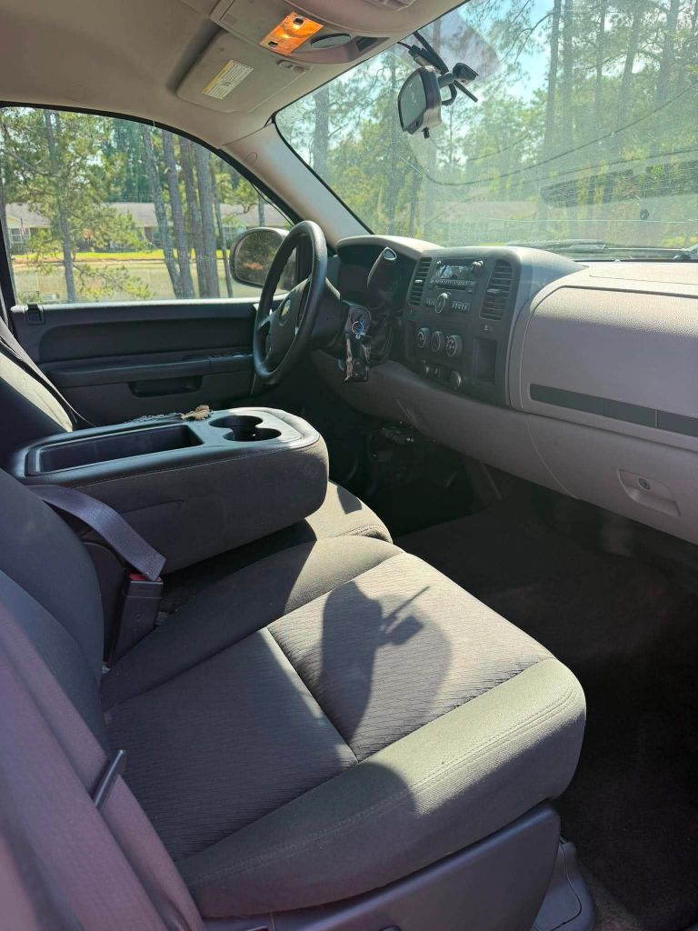 2012 Chevrolet Silverado - $6,900