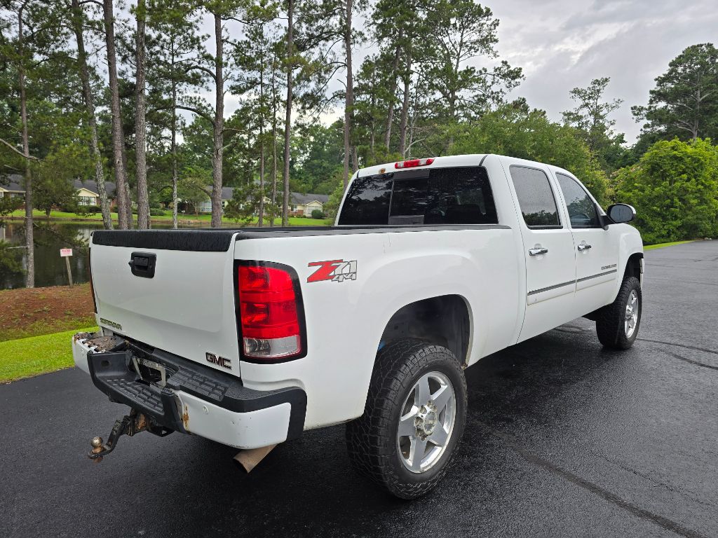 2013 GMC Sierra 2500 - $9,900