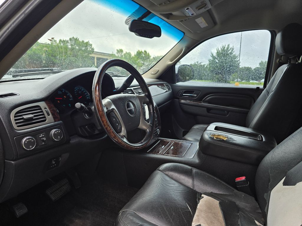 2013 GMC Sierra 2500 - $9,900