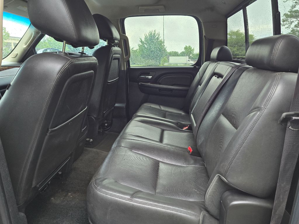 2013 GMC Sierra 2500 - $9,900