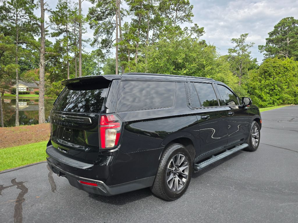 2021 Chevrolet Suburban - $27,900