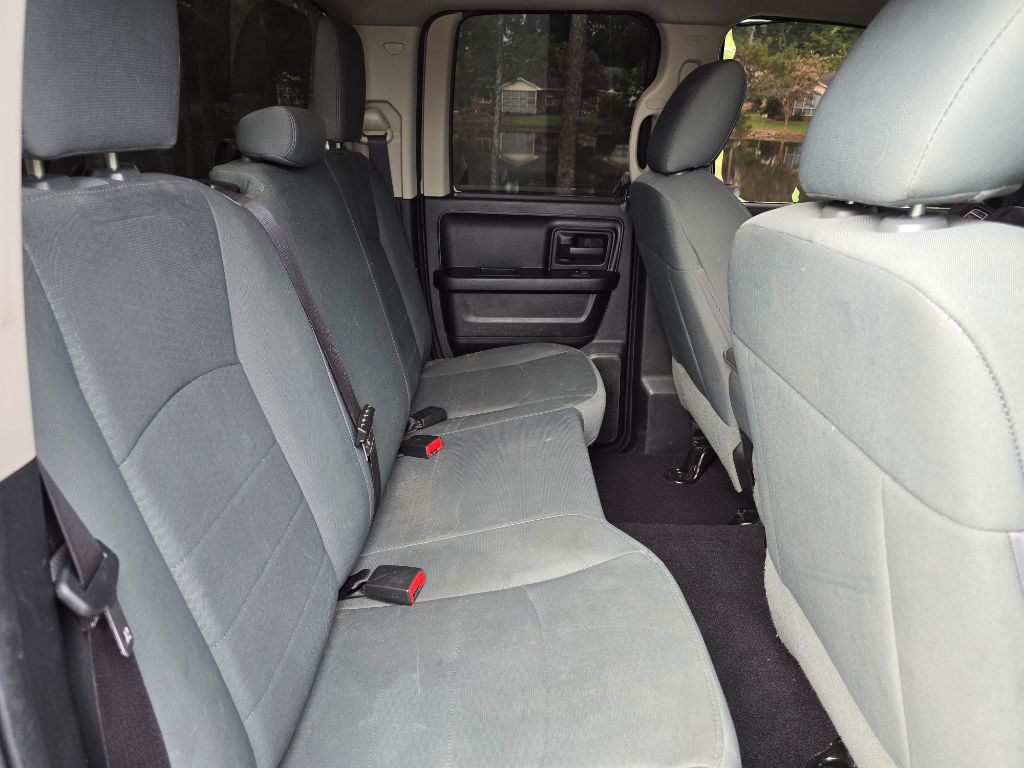 2016 Ram 1500 - $9,900