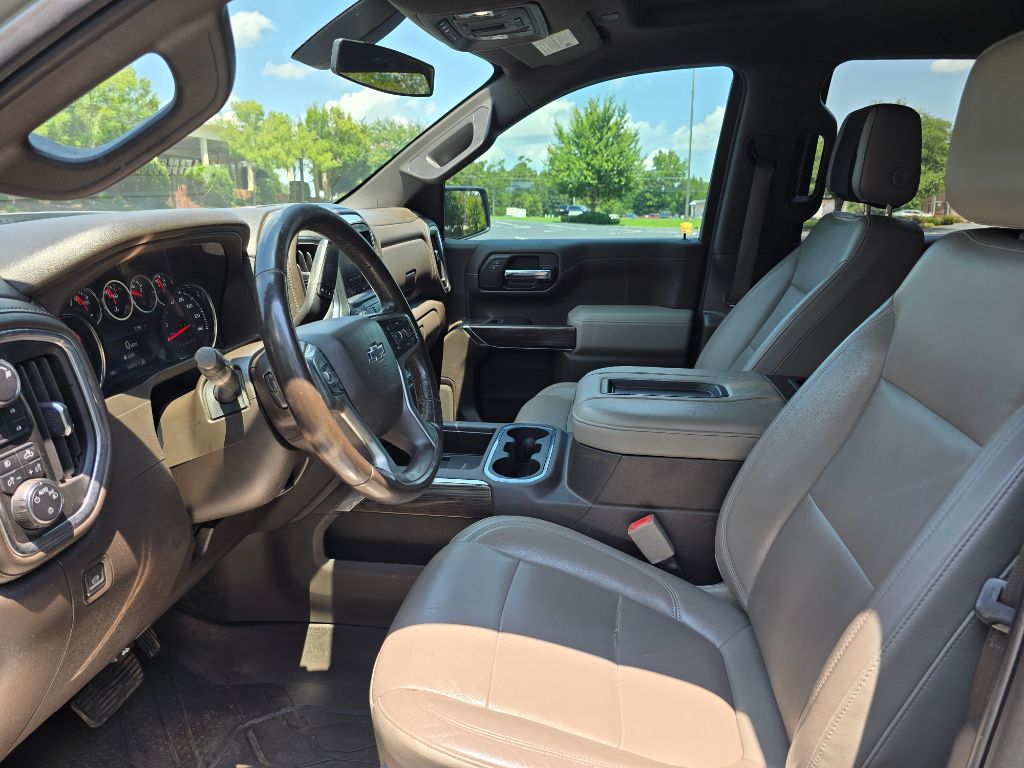 2019 Chevrolet Silverado - $25,900