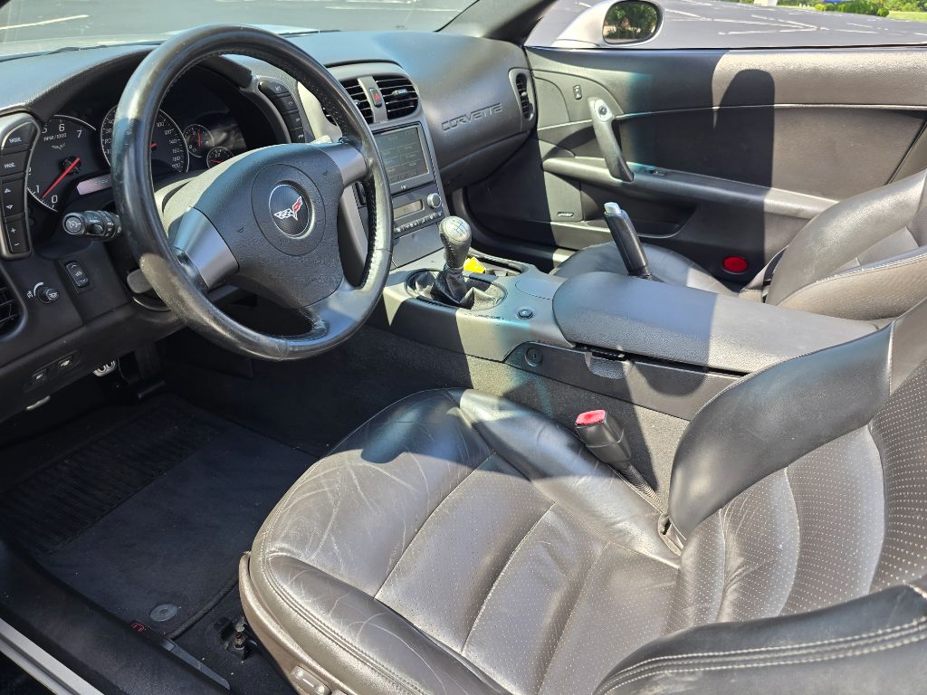2006 Chevrolet Corvette - $16,900