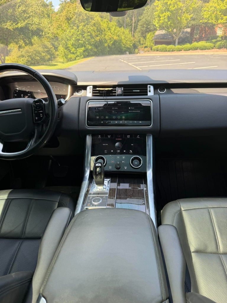 2020 Land Rover Range Rover Sport - $20,500
