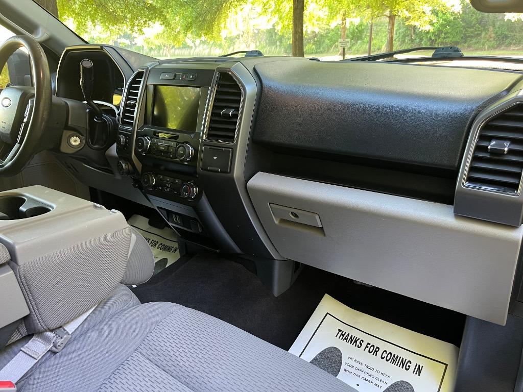 2020 Ford F150 - $18,450