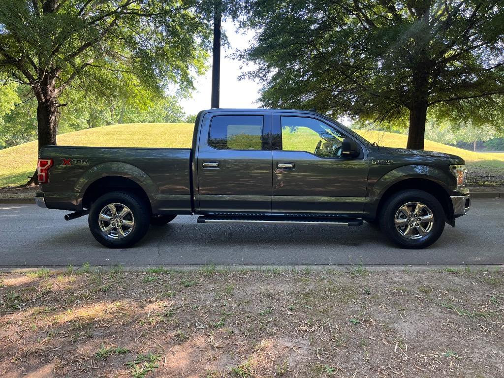 2020 Ford F150 - $18,450