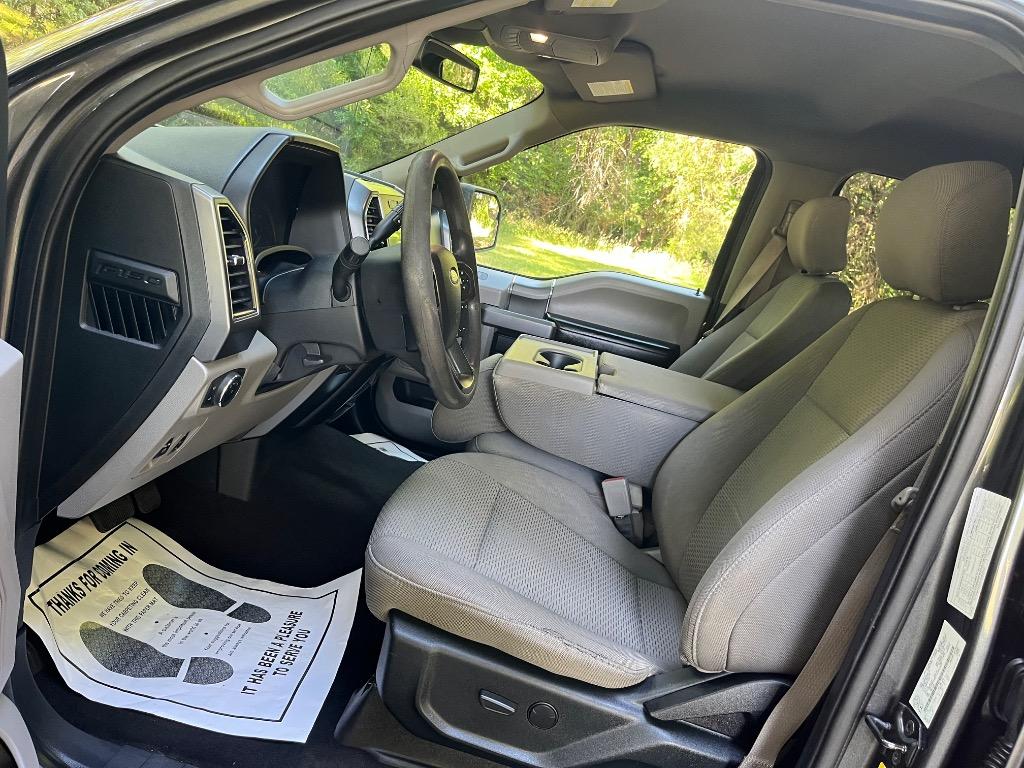 2020 Ford F150 - $18,450