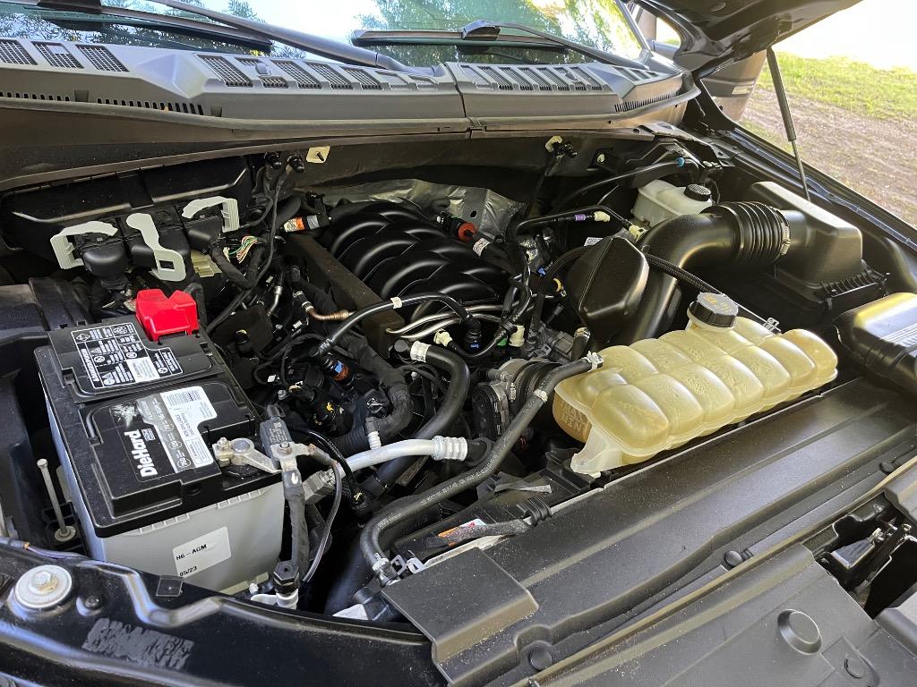 2020 Ford F150 - $18,450