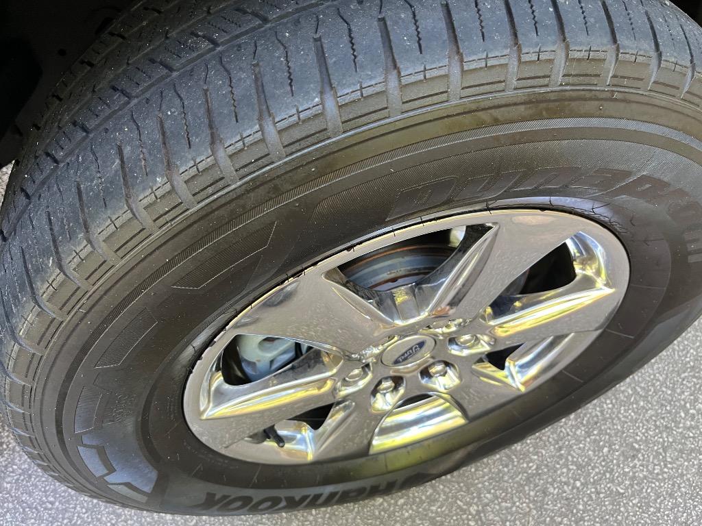 2020 Ford F150 - $18,450