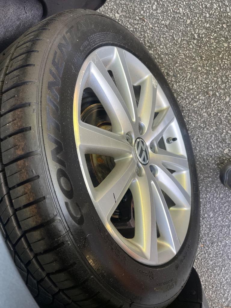 2010 Volkswagen Passat - $6,950