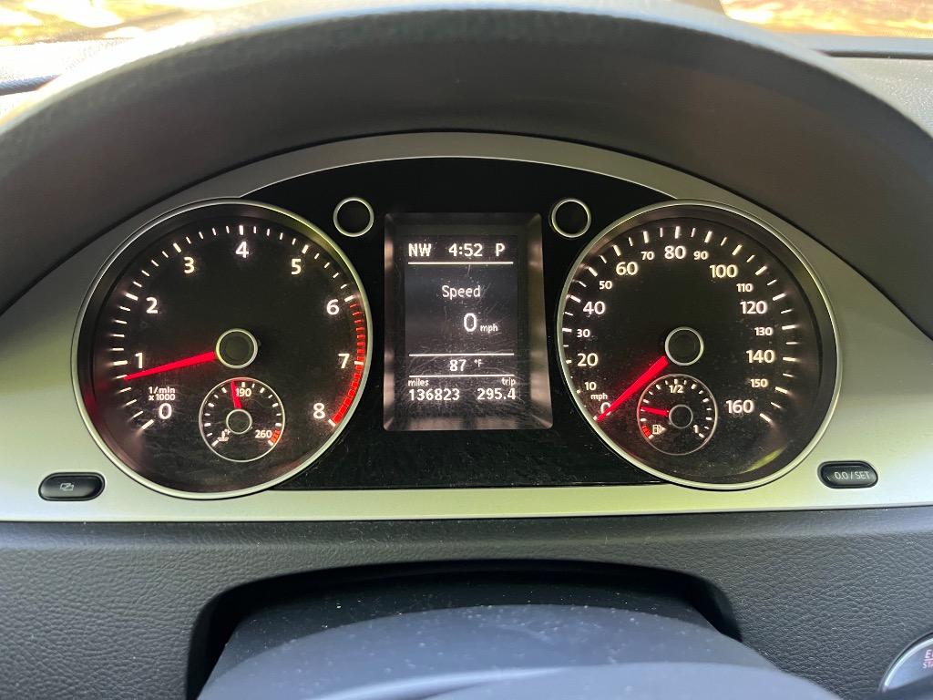 2010 Volkswagen Passat - $6,950