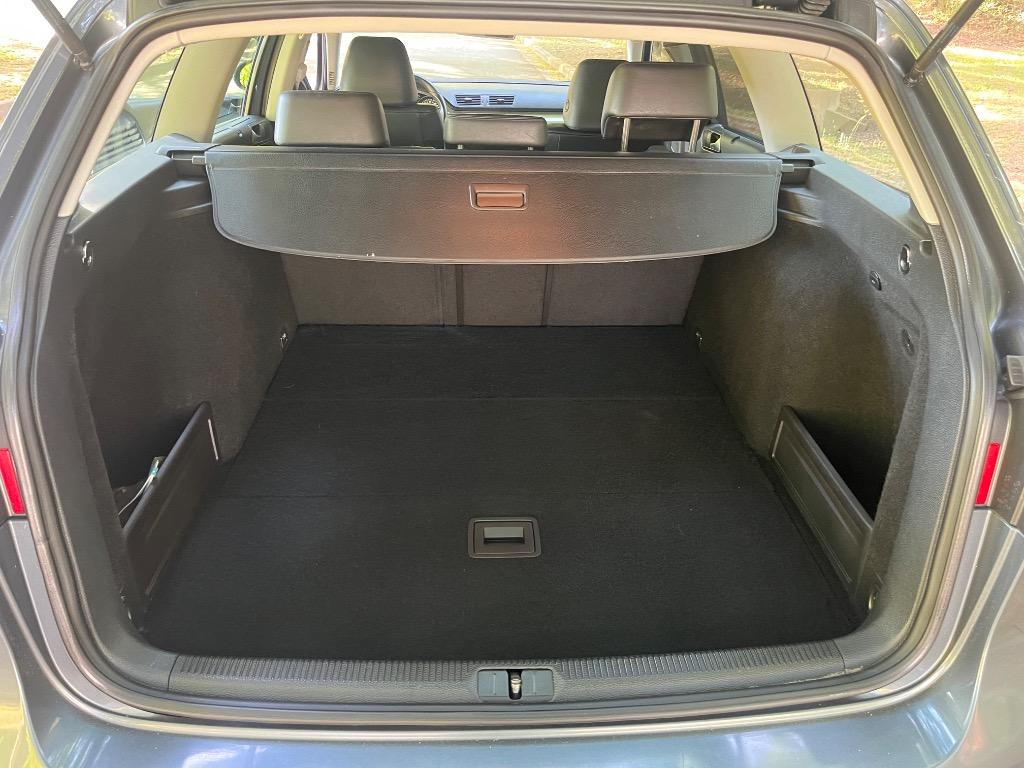 2010 Volkswagen Passat - $6,950