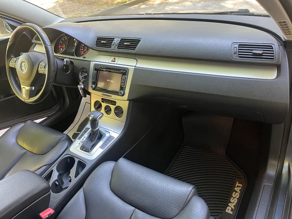 2010 Volkswagen Passat - $6,950