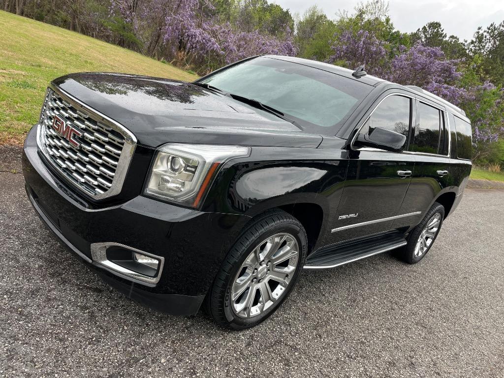 2018 GMC Yukon Denali photo
