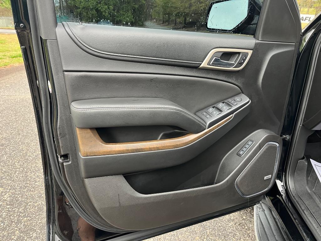 2018 GMC Yukon Denali photo