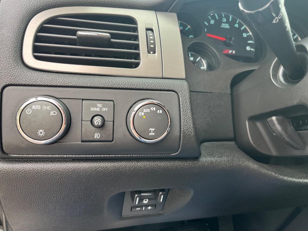 2013 GMC Sierra 1500 SLE photo