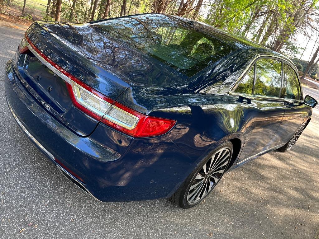 2017 Lincoln Continental - $17,950