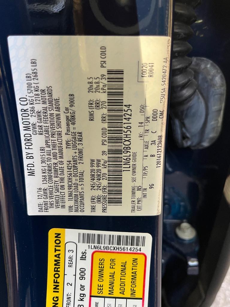 2017 Lincoln Continental - $17,950
