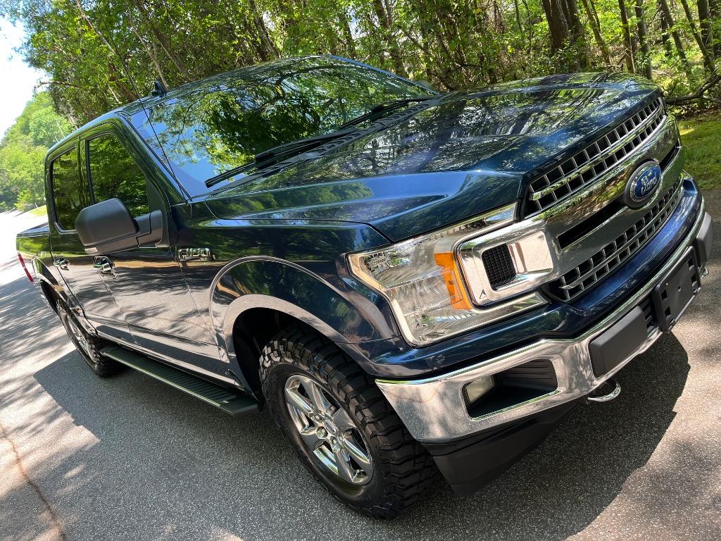 2018 Ford F150 XLT FX4 photo