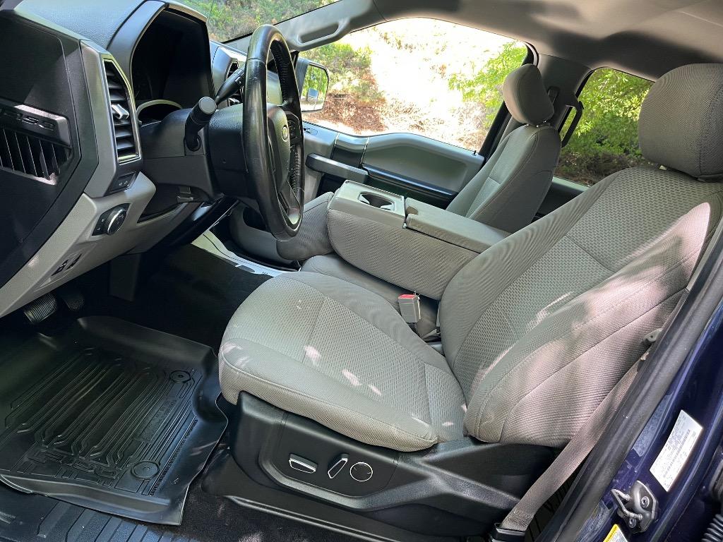 2018 Ford F150 XLT FX4 photo