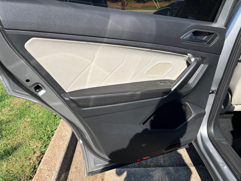 2021 Volkswagen Tiguan - $17,950