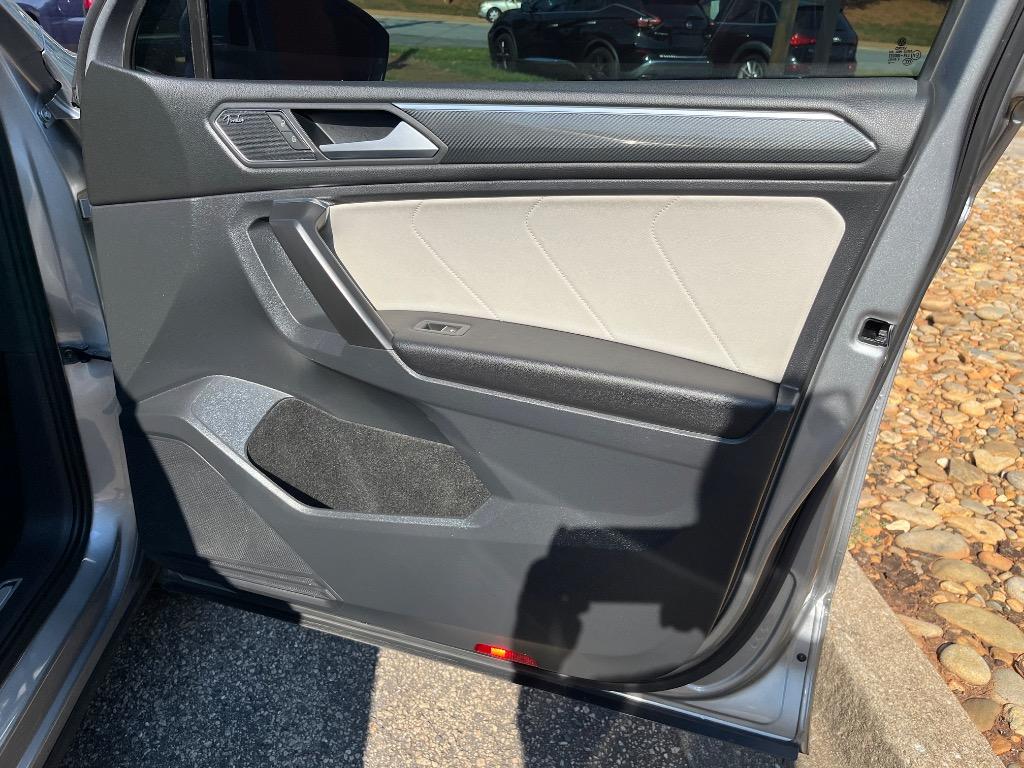 2021 Volkswagen Tiguan - $17,950