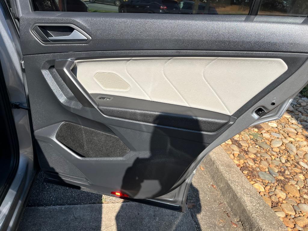 2021 Volkswagen Tiguan - $17,950