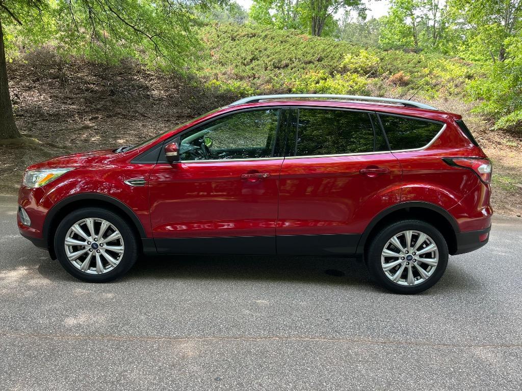 2017 Ford Escape Titanium photo
