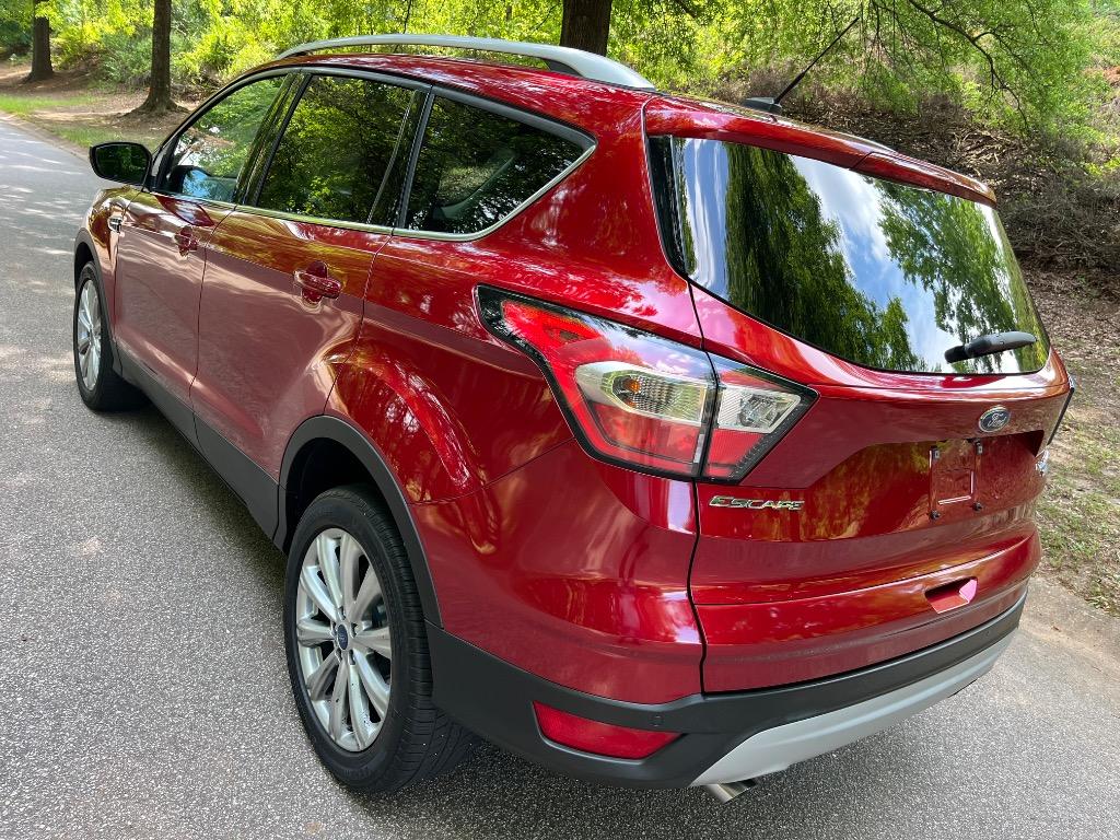 2017 Ford Escape Titanium photo