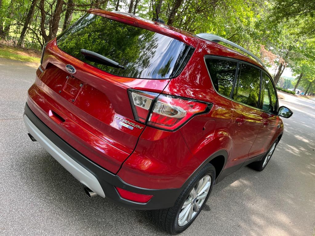 2017 Ford Escape Titanium photo