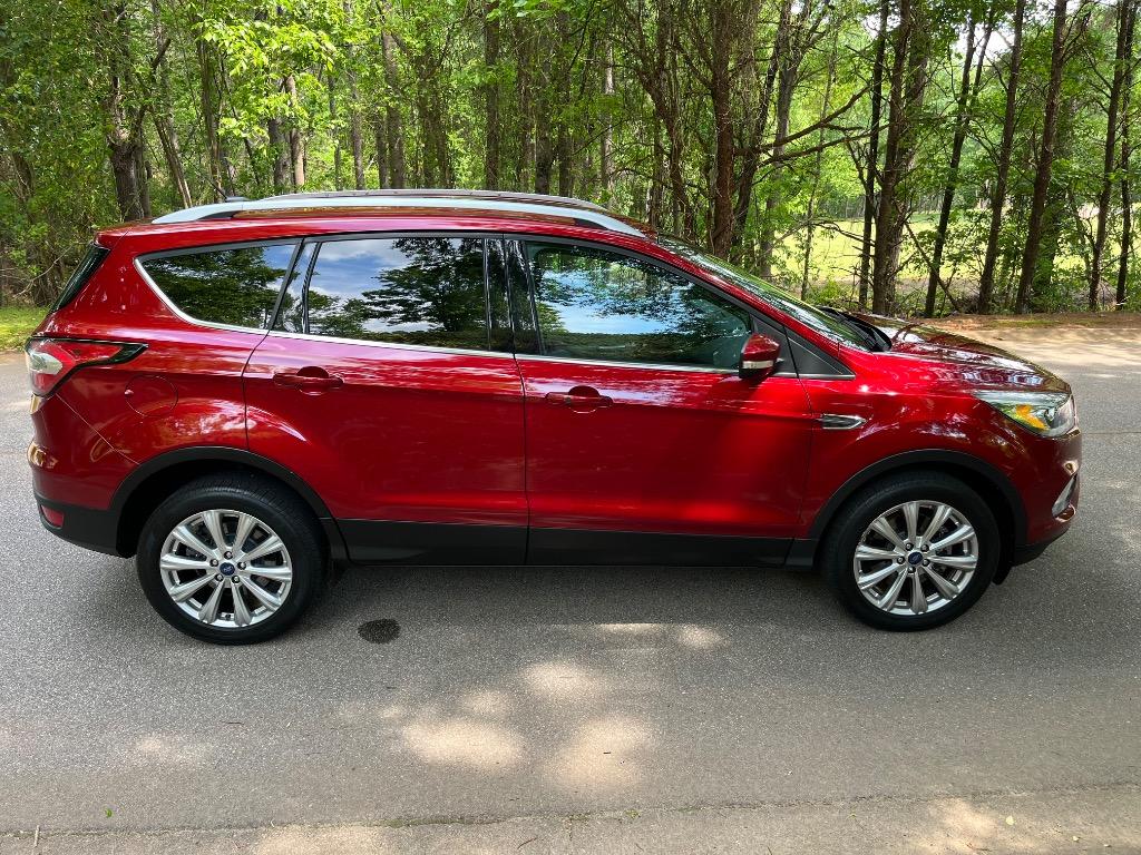 2017 Ford Escape Titanium photo