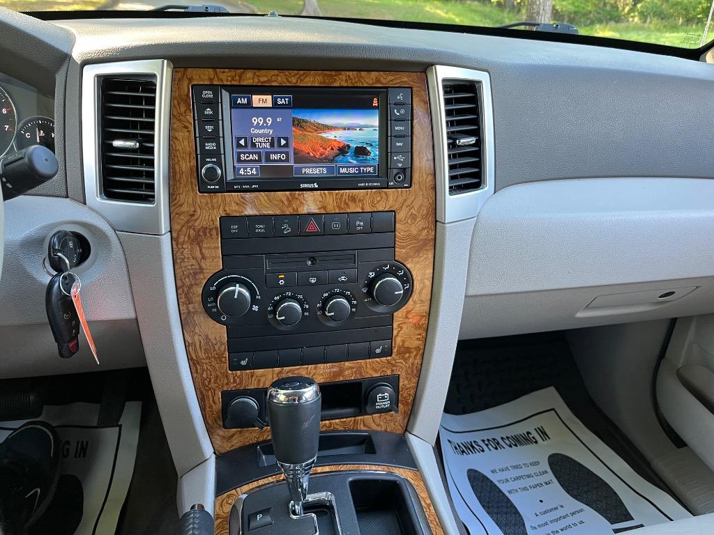 2008 Jeep Grand Cherokee Limited photo